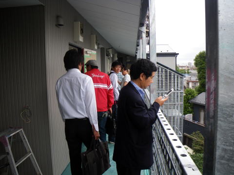４階廊下から改めて木造４階建を実感